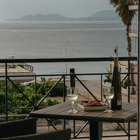 Sea View Apartment "Elise" 루트라키 외부 사진